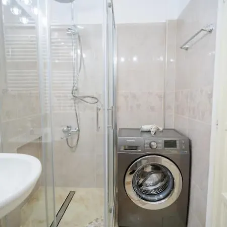 Suvenir Chic, A Fusion Of Modern, Elegance And Harmony Apartment *