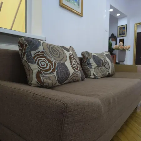 Suvenir Chic, A Fusion Of Modern, Elegance And Harmony