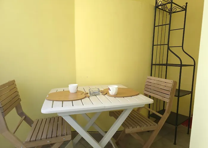 Suvenir Chic, A Fusion Of Modern, Elegance And Harmony * Bukareszt