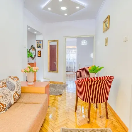 Suvenir Chic, A Fusion Of Modern, Elegance And Harmony בוקרשט